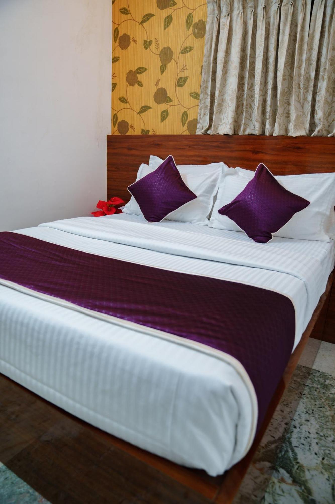 Hotel Rich Palace Tnagar