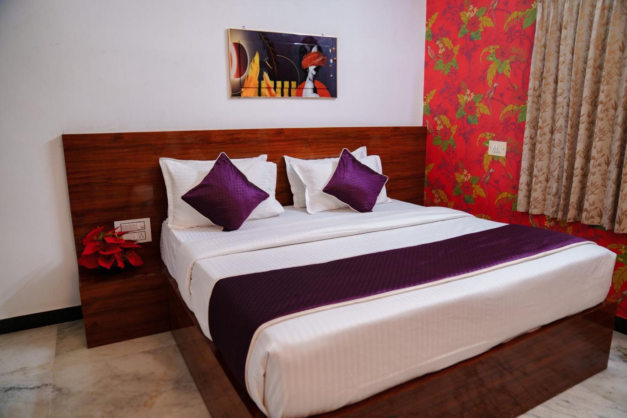 Rich Palace Tnagar Hotel